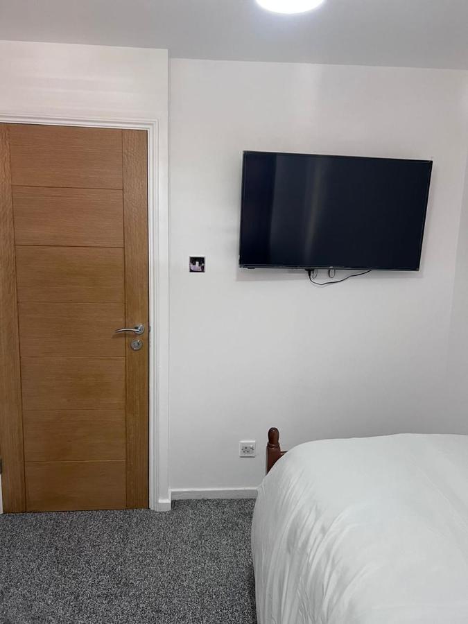7 Venus Road Room 1 London Exterior photo